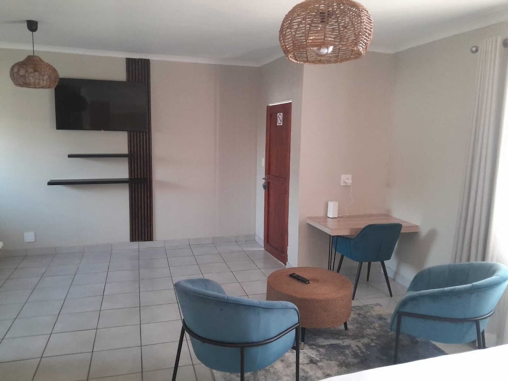 Nu Oasis guest house