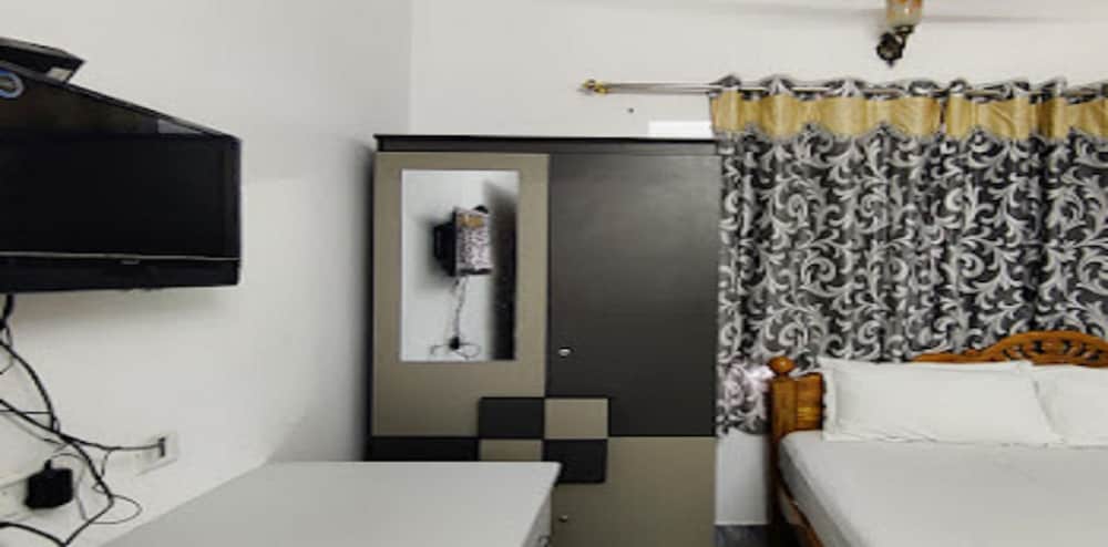Guru Vela Homestay view 2