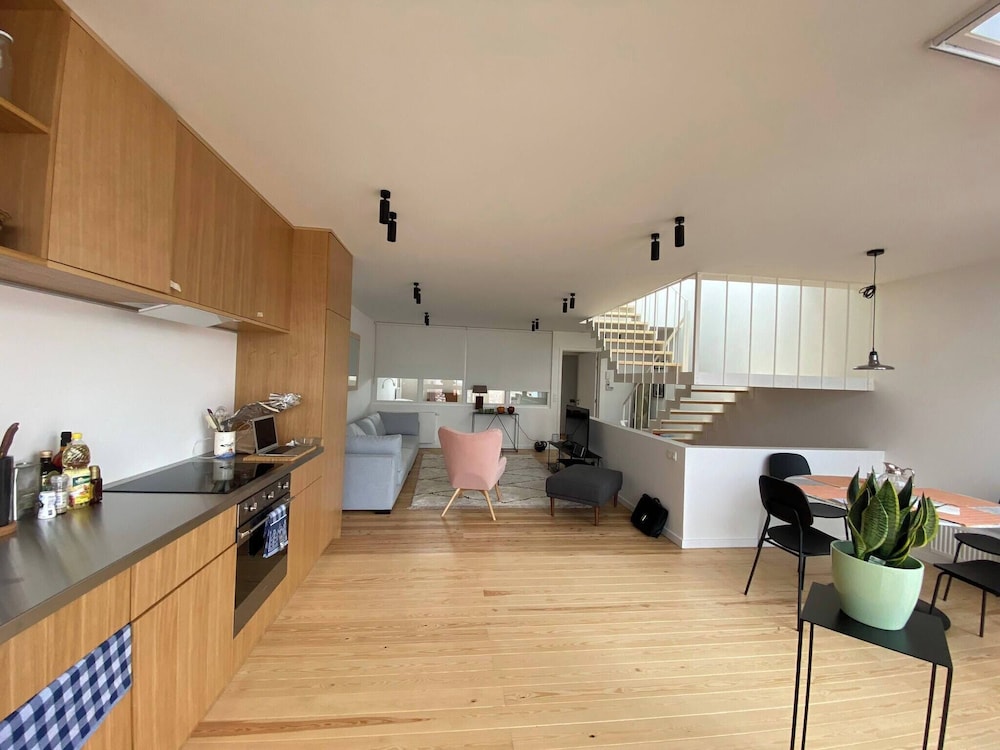 Top Floor New Duplex Stunning View In Trendy St Gilles