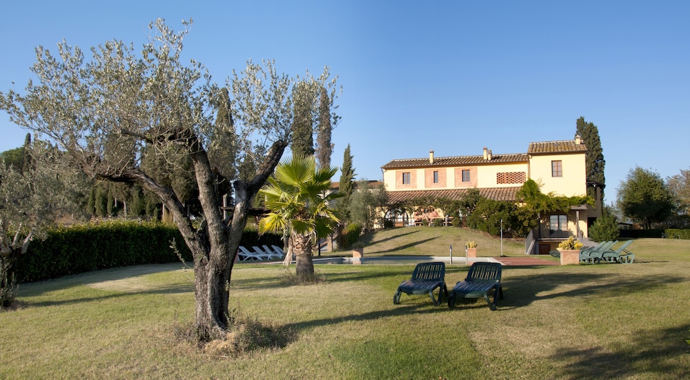 Agriturismo FATTORIA ROZZALUPI
