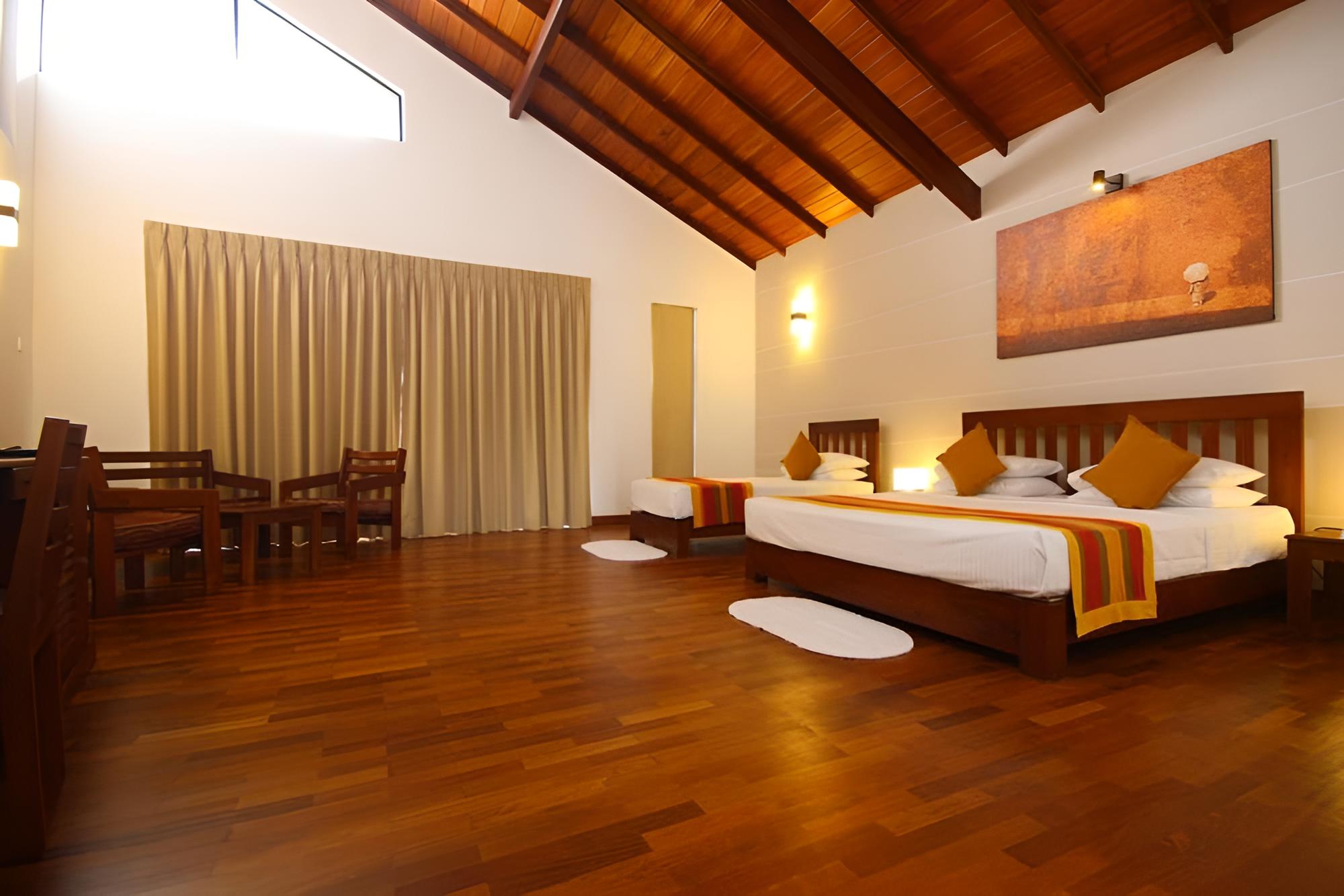 Kamili Beach Hotel