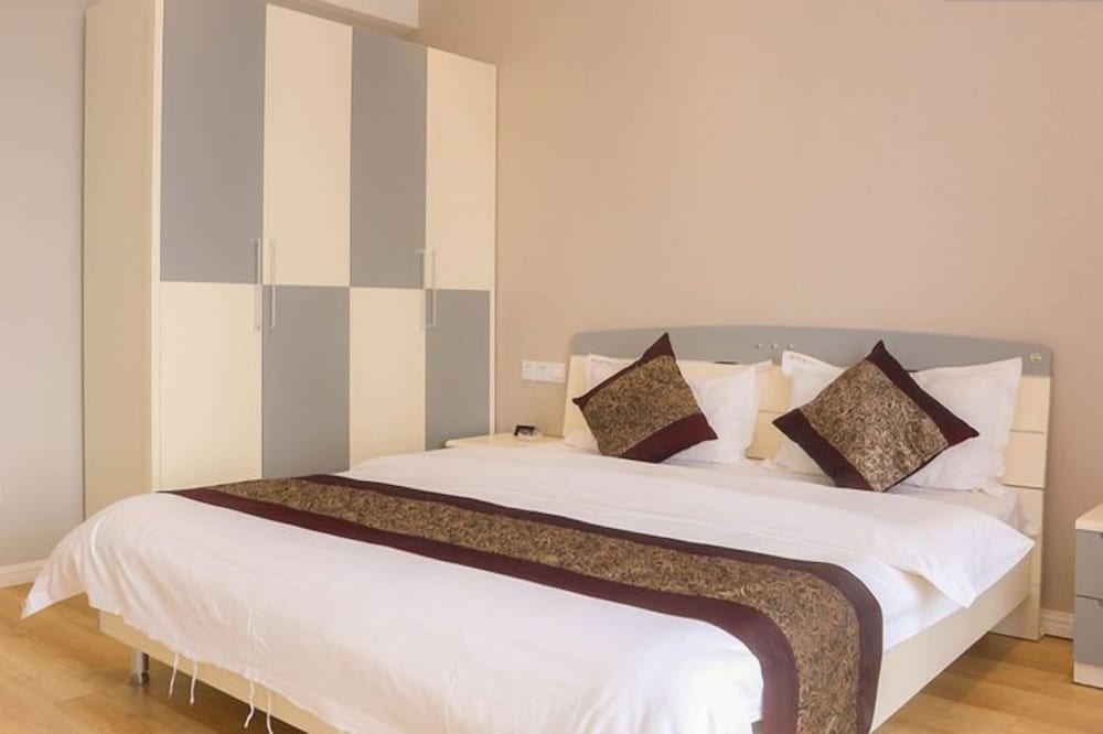 Chengdu Ejia Hotel Yingbin Avenue Branch