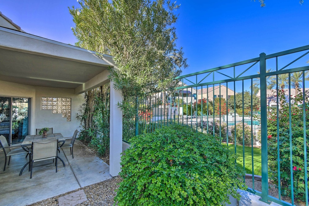 6 Mi to Downtown: Condo w/ Patio in Tempe!
