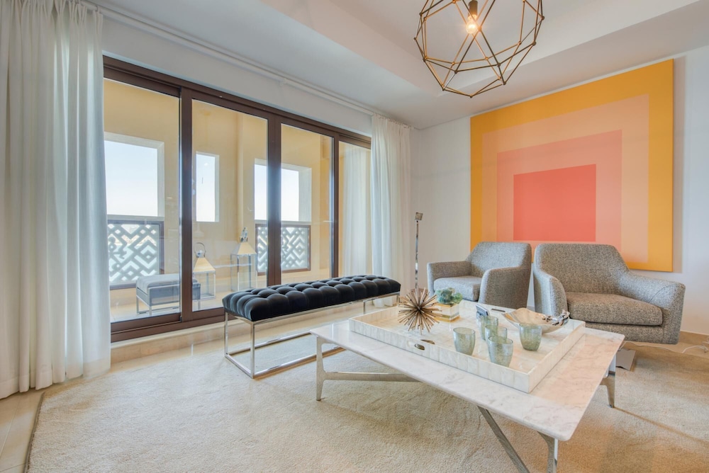 Luxury Palm Apartment With Beach Sea View