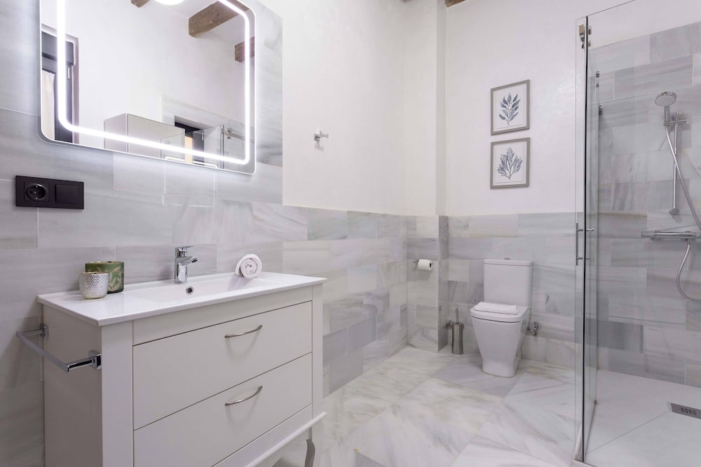 Amazing Apartment in Seville Center Acetres II
