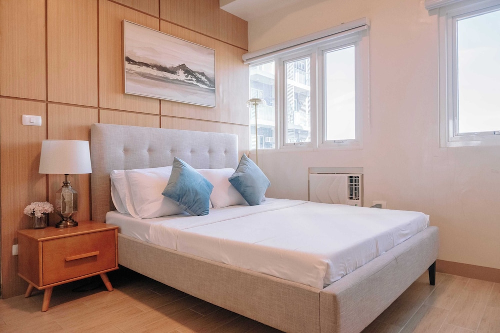 Elegant Living in the City