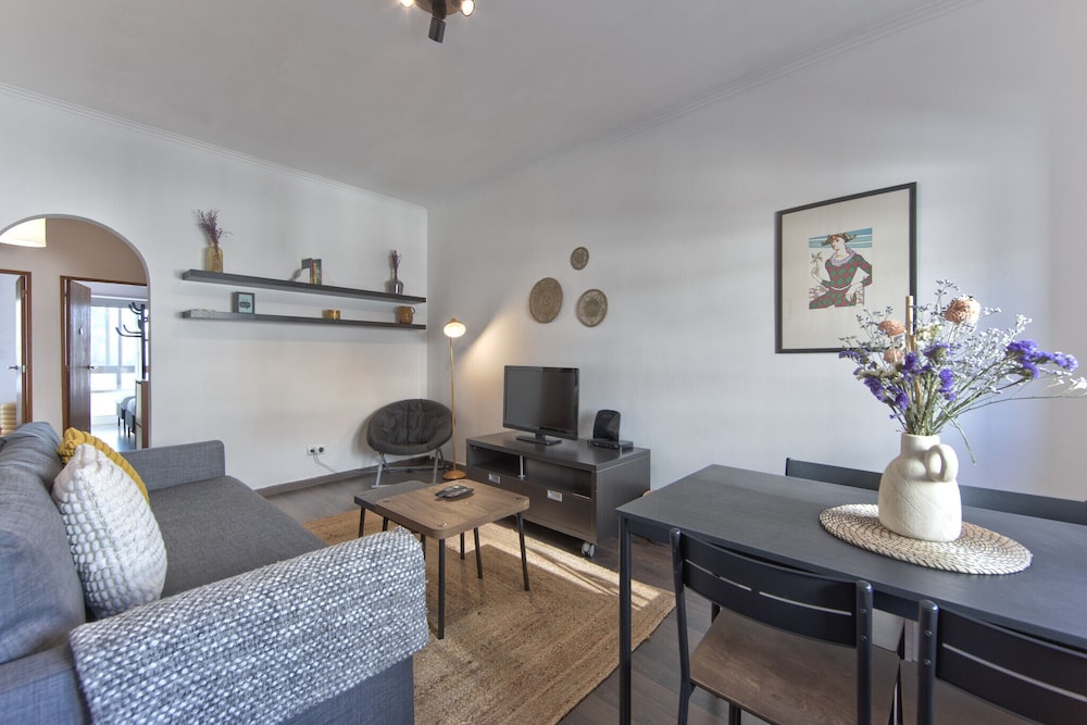 Ajuda Typical by Homing