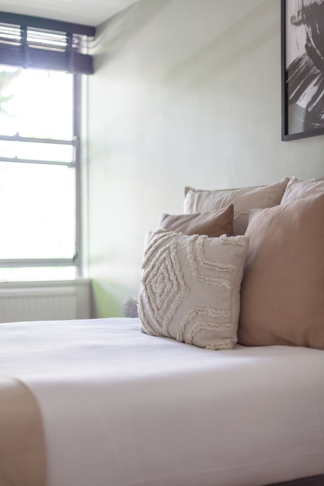 The Canonbury Apartment