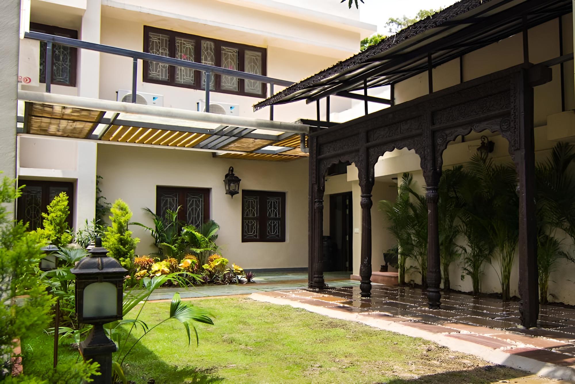 The Ten Suites