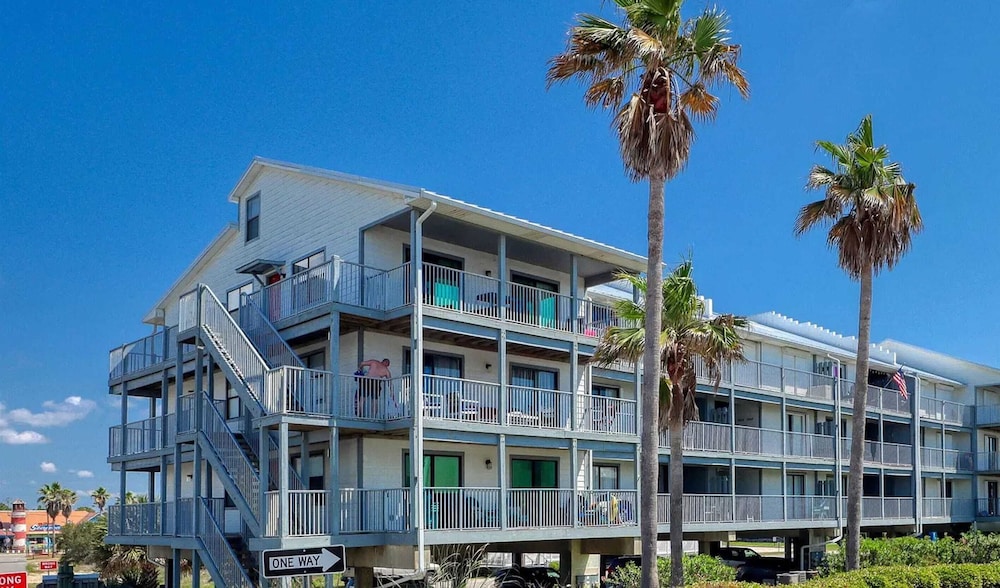 Coastal Retreat at Seascape