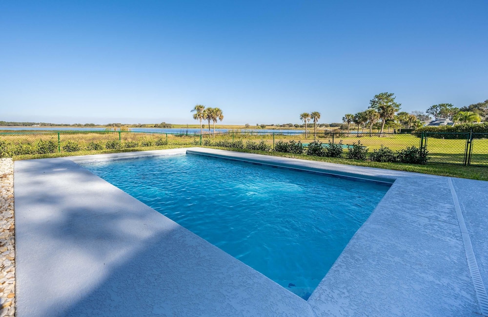Orlando Vacations - Sumner Lake House 2 Bedrooms - Property Image 23