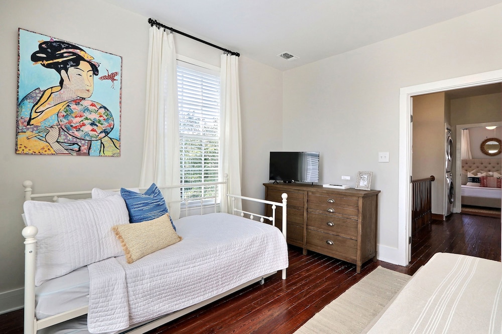 Gallery Stays - Spartina view 2