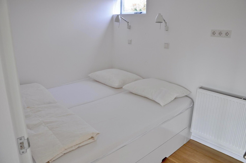 Bungalow in Callantsoog Near Sandy Beaches
