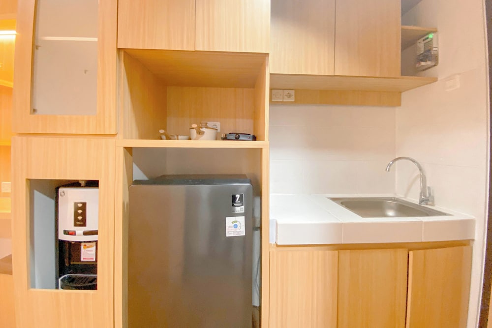 Wooden Nest Studio At The Alton Apartment