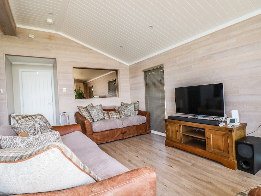 Atlantic Lodge