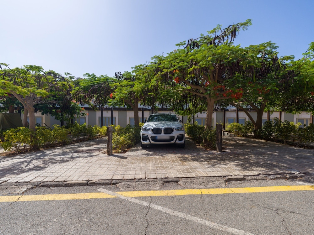Apartment in Pasito Blanco Near Private Beach