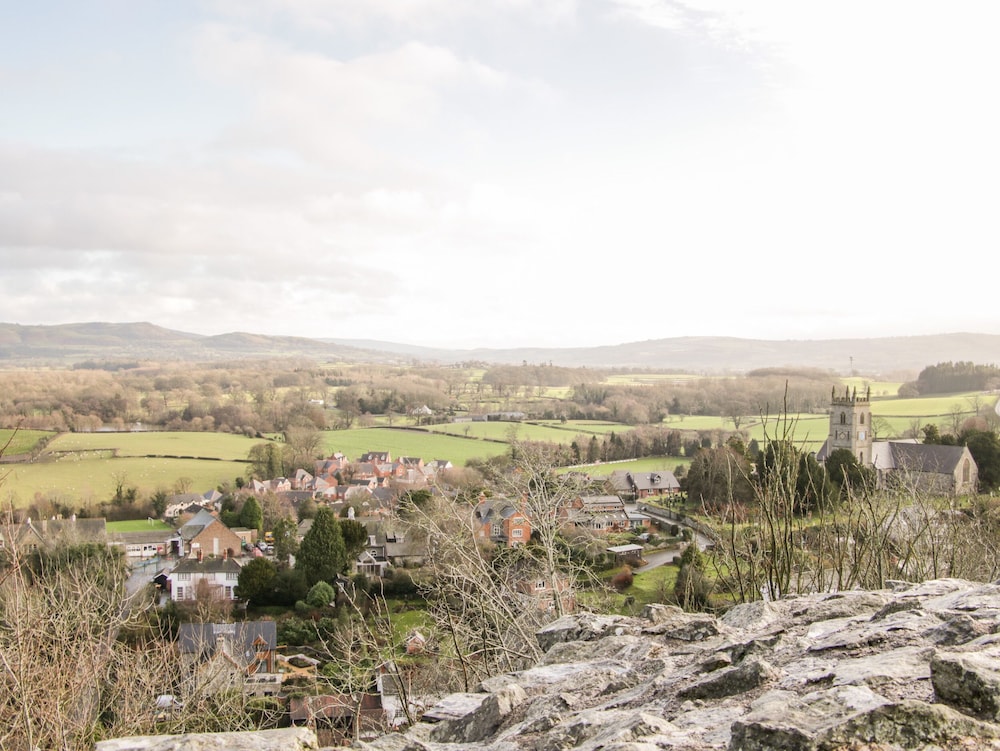 Bryn Caer