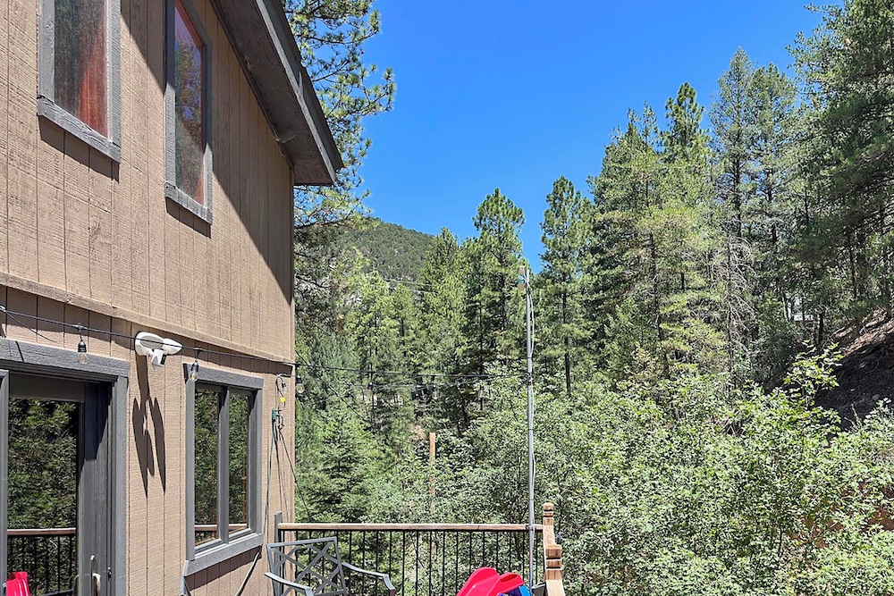 Families Welcome: Quiet Cabin < 5 Mi to Cloudcroft