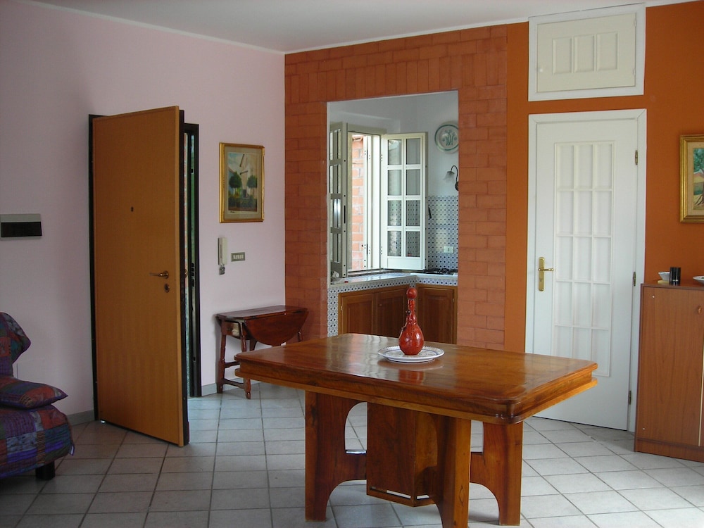 Photo 51