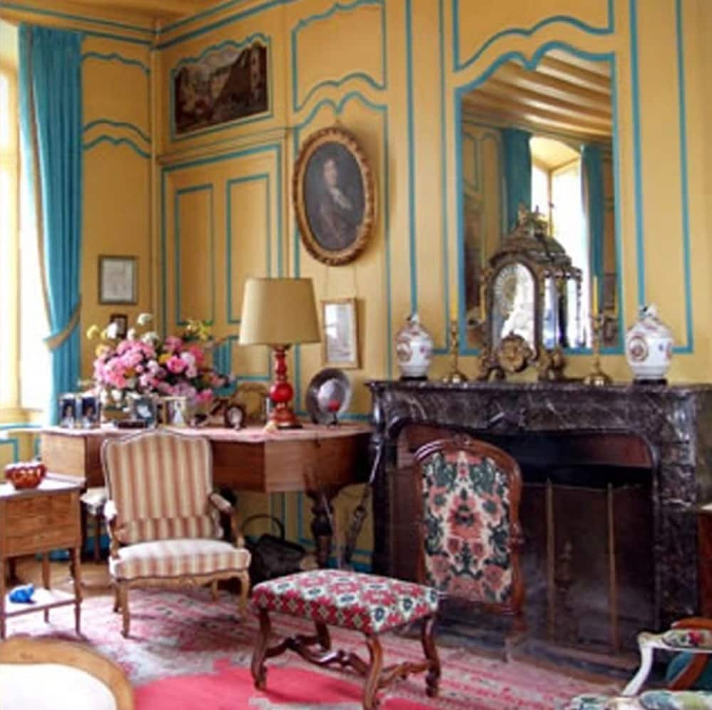 Château d'Eporcé view 4