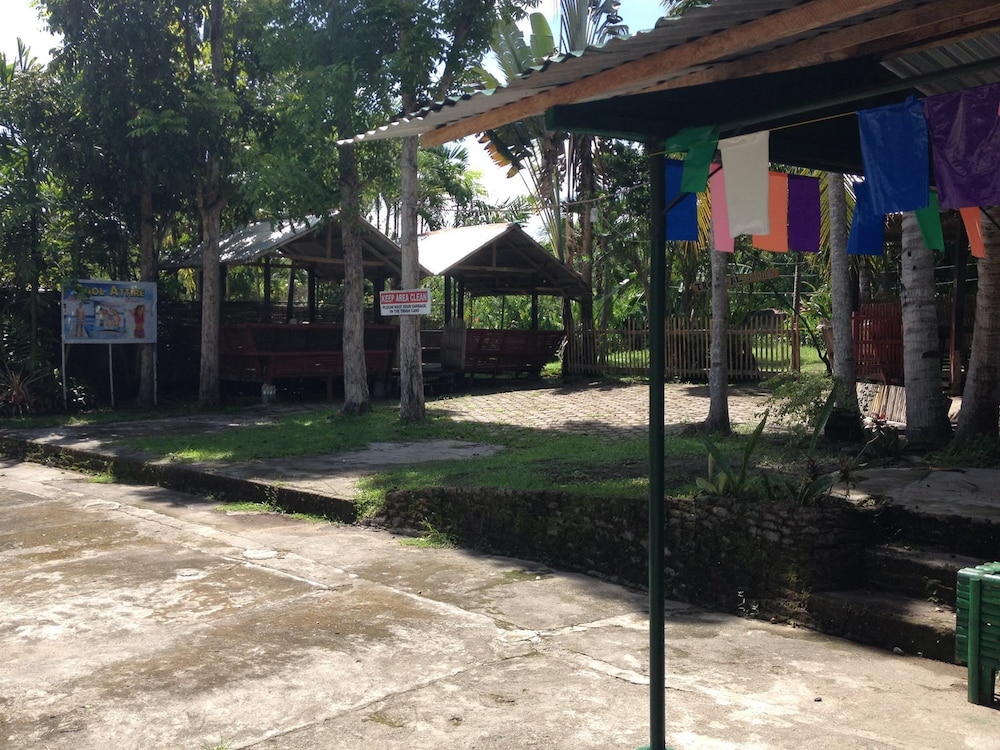 Aqua Vista Farm Resort