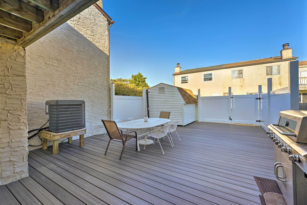 Brigantine Townhome Near Beaches & AC Casinos view 2