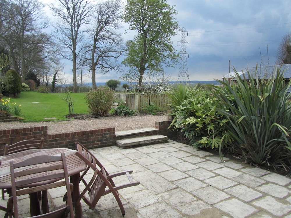 Wartling Place Country House