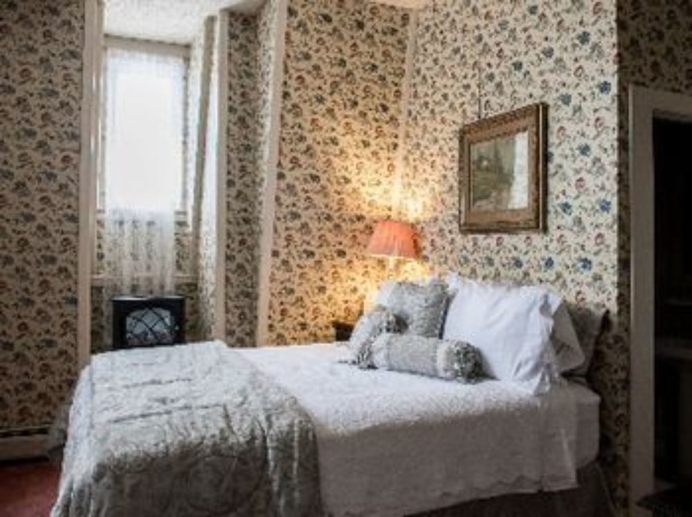 Marble Mansion Inn