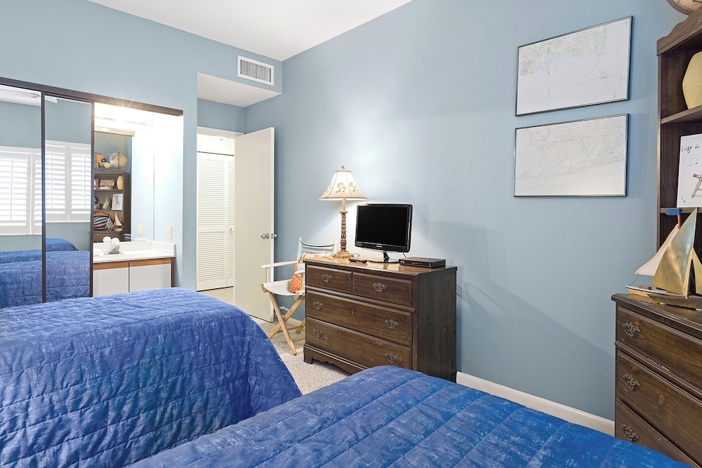 Romar House by Southern Vacation Rentals