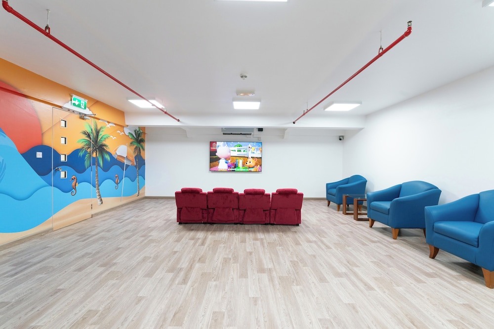 Golden Sands 10 Hotel Apartments