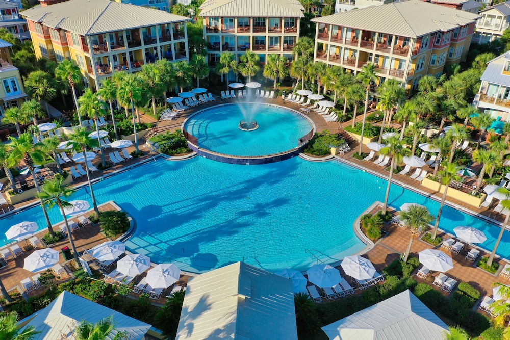 Villas of Seacrest Beach on 30A by Panhandle Getaways
