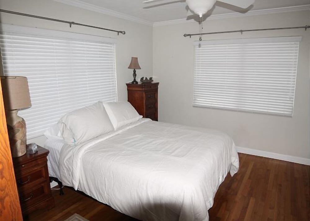 Pet Friendly, 2 Bedroom, Wifi - Bella Casa view 4
