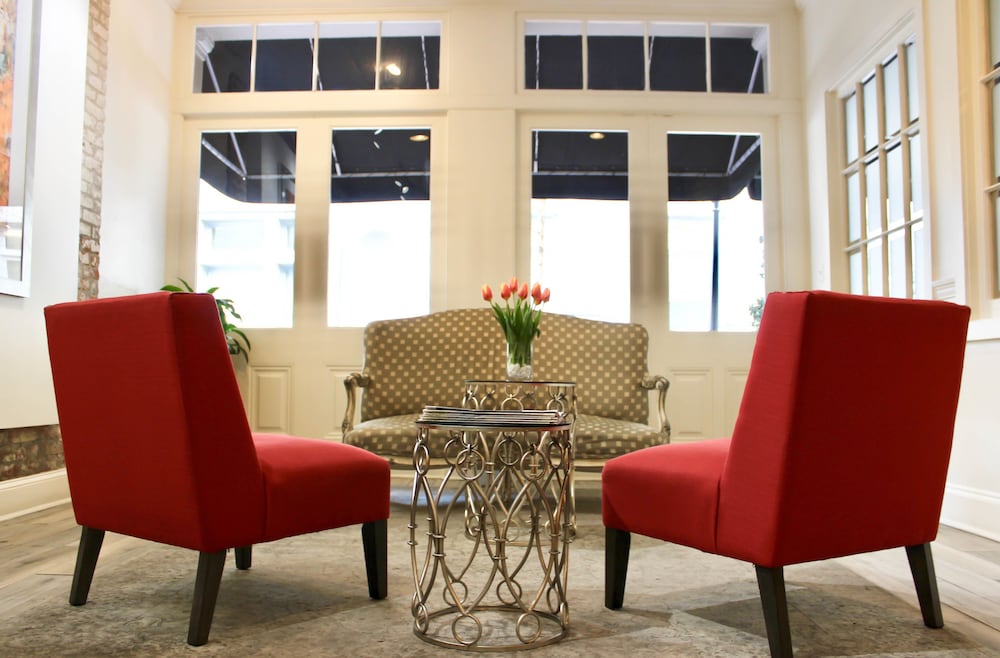 New Orleans Vacations - La Galerie French Quarter Hotel - Property Image 25