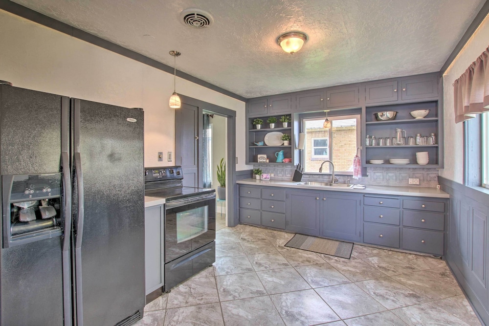 Convenient Preston Retreat w/ Private Yard! - Property Image 21