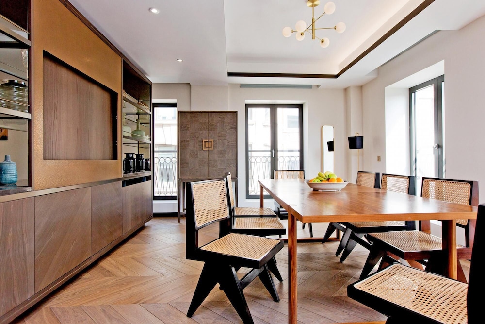 meeting room