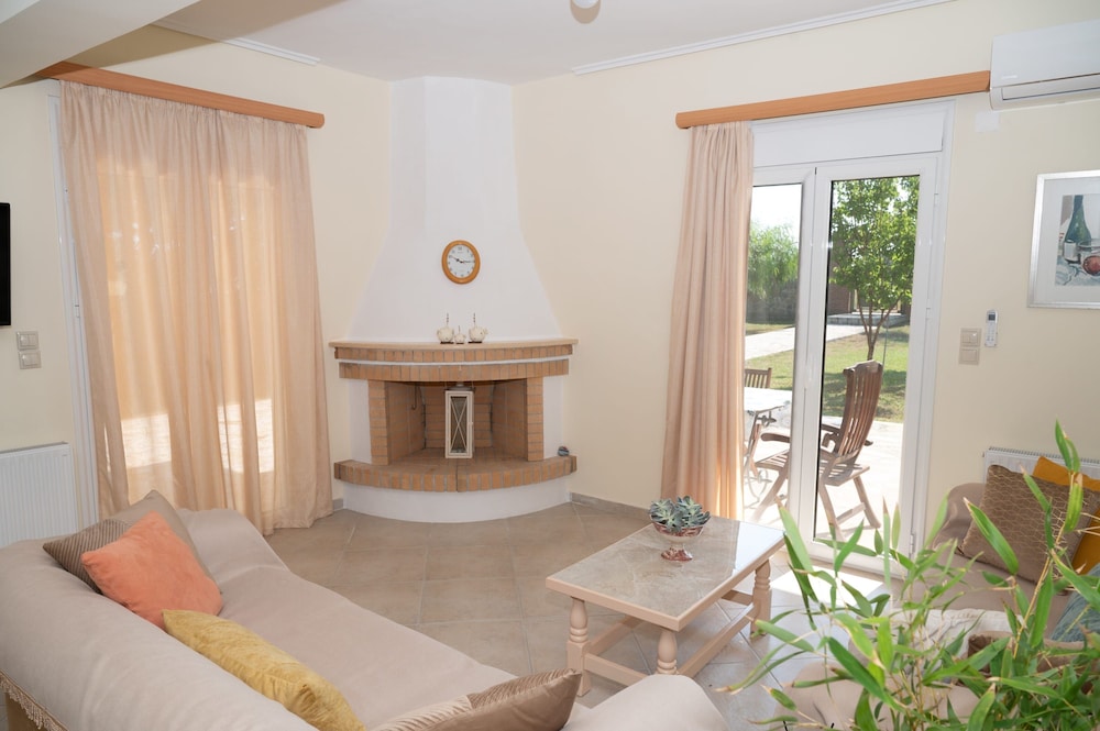 Evia Summer Home Near the Sea-up to 11 Guests