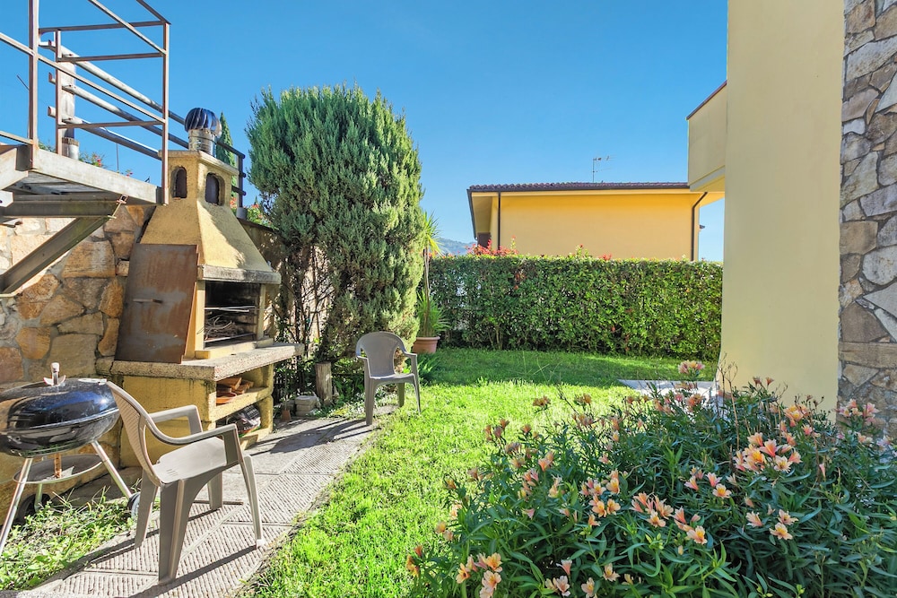 Comfortable House With Pool&lovely View