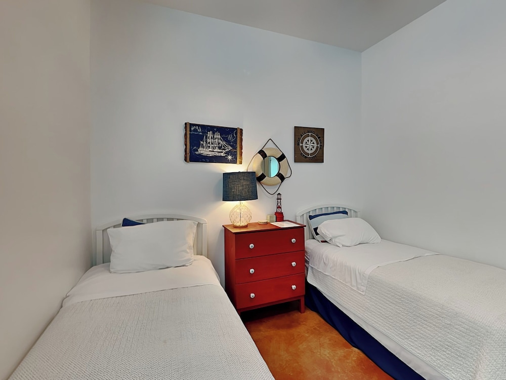 Sea Monkee by Silver Sands Vacation Rentals