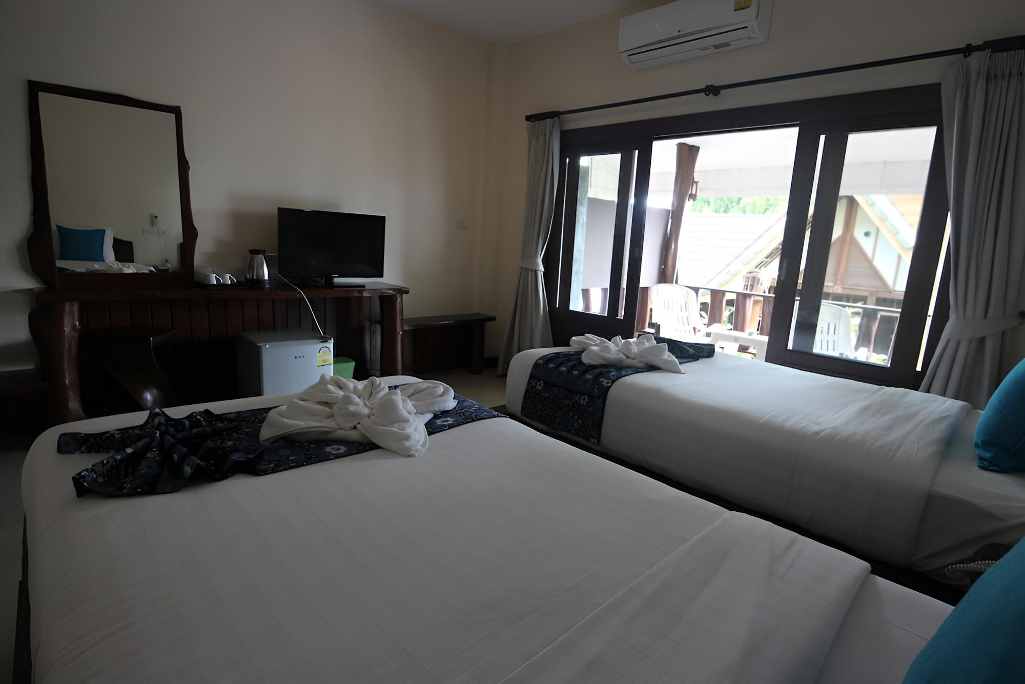 Krabi Klong Muang Bay View