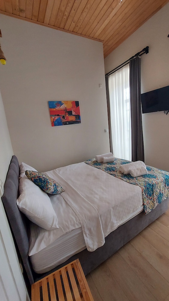 Pürhayal Çeşme