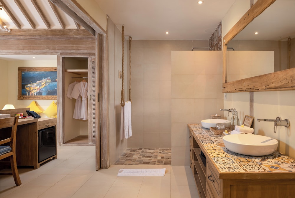 Seven Dreams A Pramana Experience