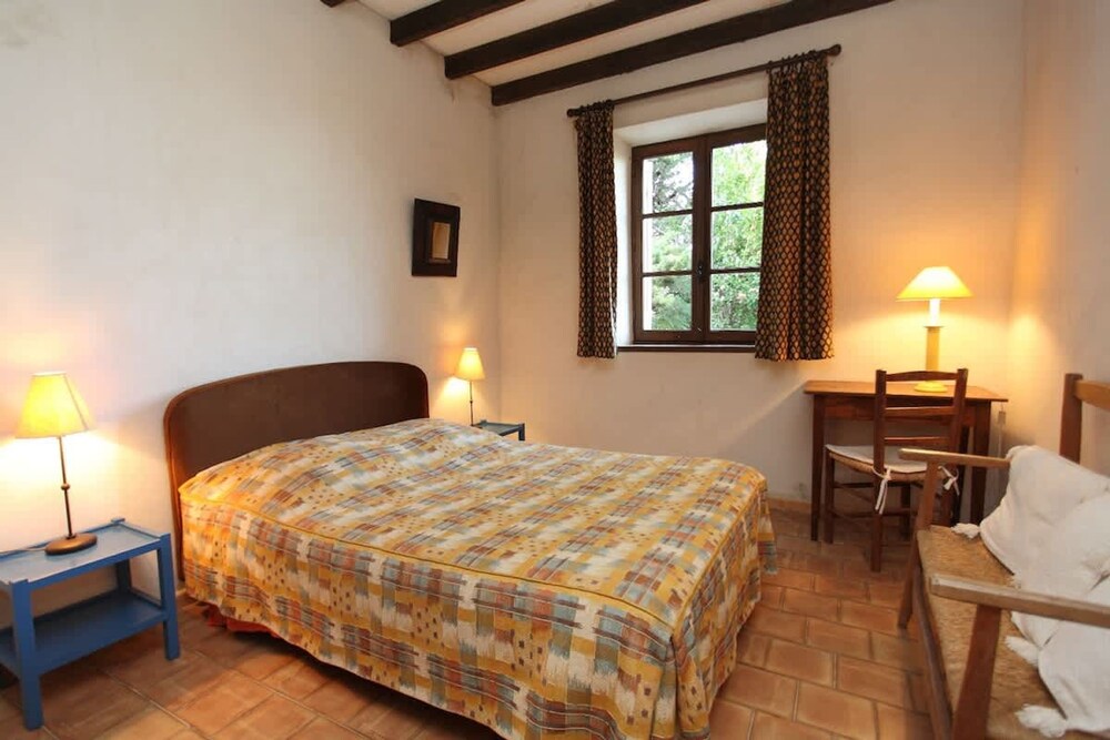 La Familiale - Proven al House With Swimming Pool and Breathtaking View of Gordes