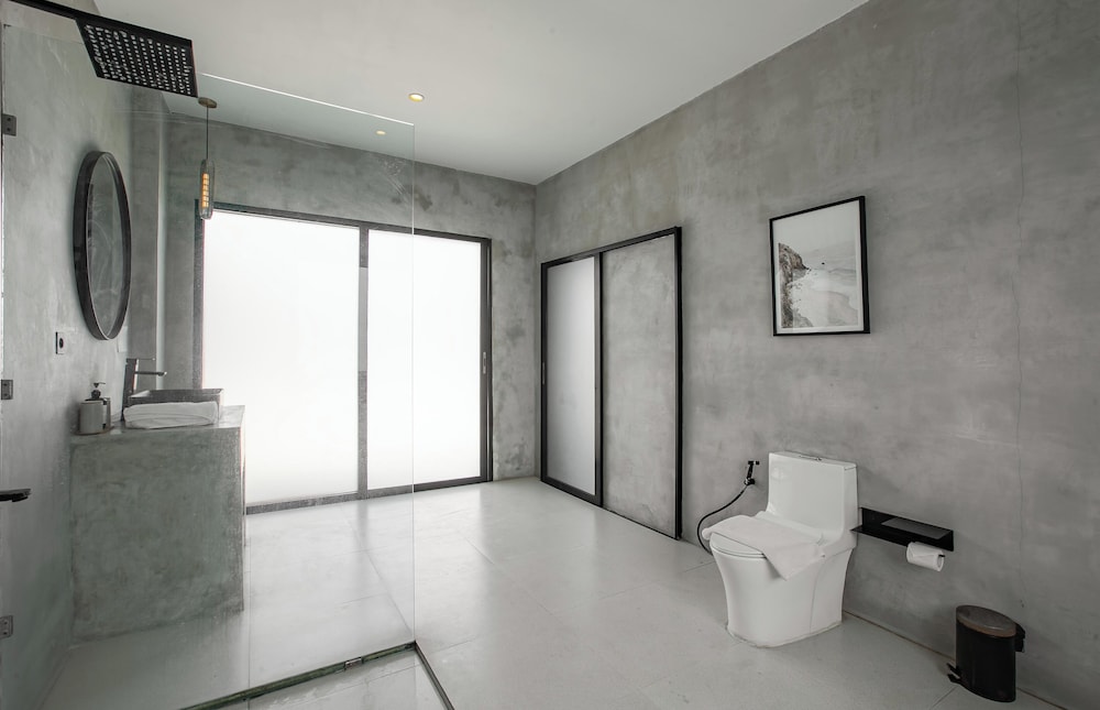 Villa MJ Modern 4BR with Pool & Rooftop