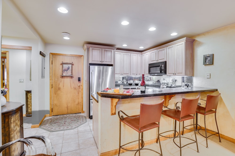 Condo Near Golf Club 2 Mi to Vail Ski Resort! - Property Image 21