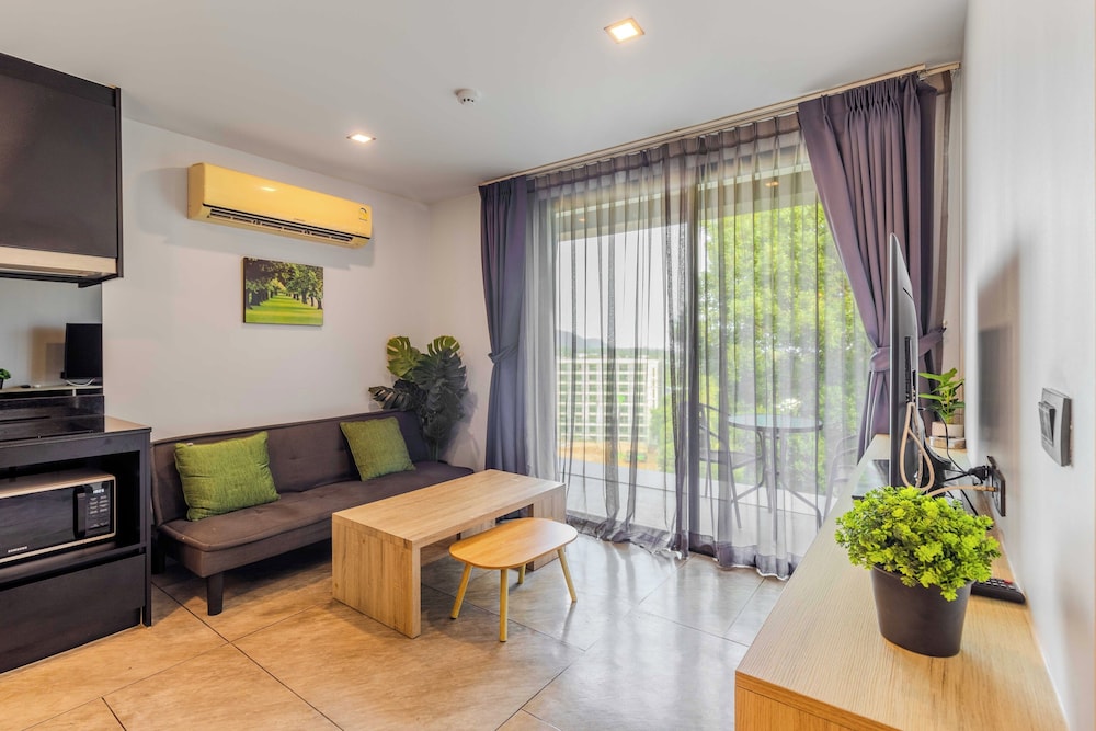 Utopia Naiharn unit B405 C248