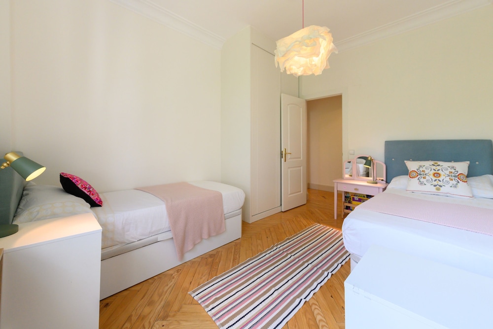 M Ore39 Piso de 3 Dormitorios 2 Ba os y Estu
