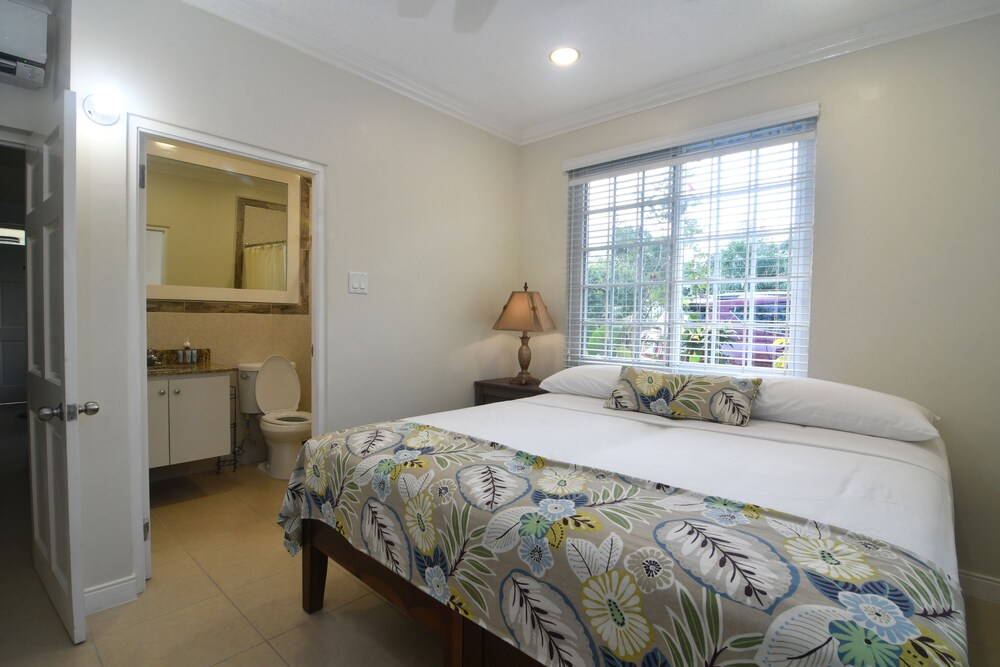 Centrally Located Guest Apartments III