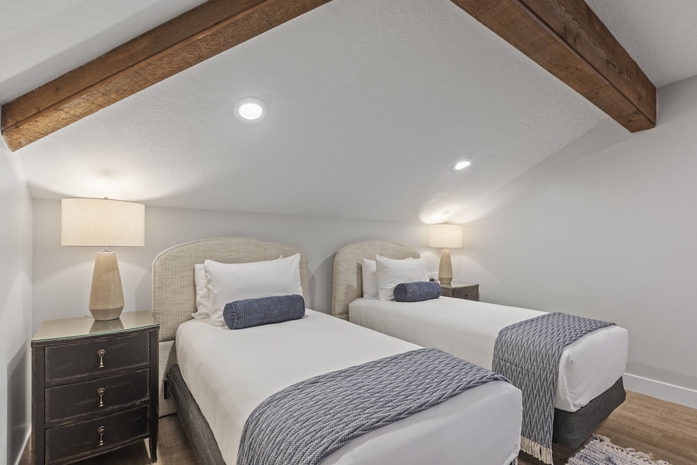Park City Ski Resort UT - Snow Flower Vacation Condos