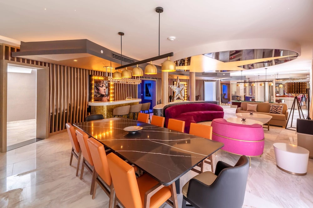 Planet Hollywood Cancun by Royalton, An Autograph Collection All-Inclusive Resort 28