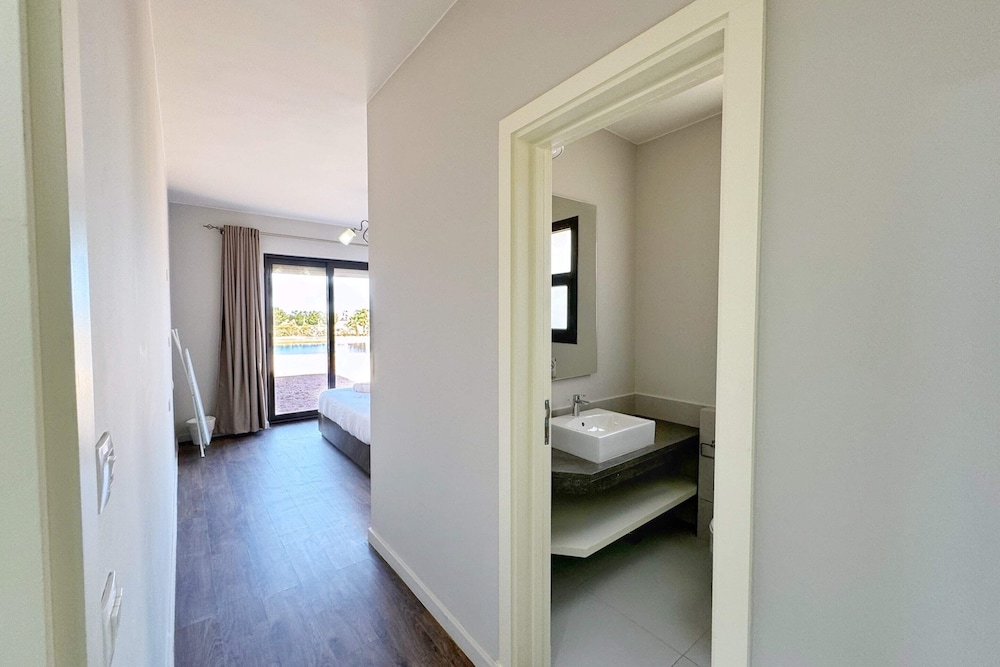 Xuru Stays I Cordial 2 BDR w / Pool Access @ Cyan El Gouna
